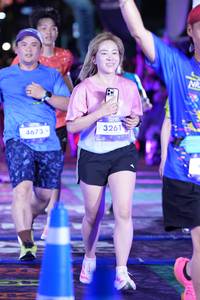 BIB: 4673, 3261
                            <button type="button" onclick="openModal(26227067)" class="btn btn-primary btn-sm float-right btn-popup" data-toggle="modal" data-target=".modal-high-quality">
                        <i class="fas fa-shopping-cart"></i> Add to Cart
                    </button>
                                            <button type="button" onclick="isThisMe(26227067, true)" class="btn btn-success btn-sm float-right btn-popup btn-isme hidden" data-toggle="tooltip" data-placement="bottom" title="นี่คือรูปของคุณใช่ไหม คลิกที่นี่เพื่อเอาเข้าอัลบั้ม">
                        <i class="fas fa-plus"></i> Add to album
                    </button>
                    <button type="button" onclick="isThisMe(26227067, false)" class="btn btn-warning btn-sm float-right btn-popup btn-isnotme hidden">
                        <i class="fas fa-ban"></i> Remove from album
                    </button>